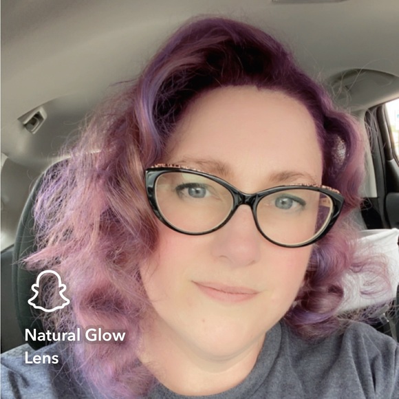 Meet your Posher, Rebecca - Picture 1 of 4